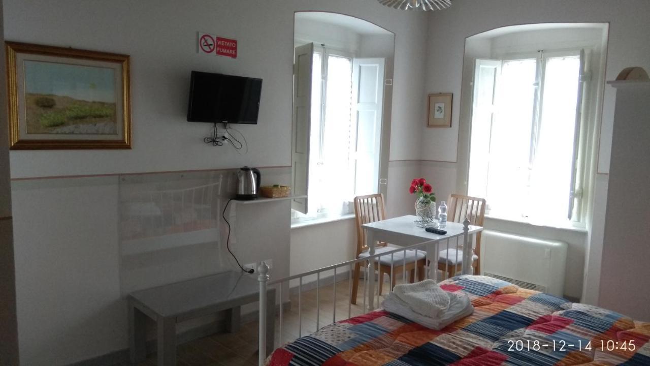 Le Rondini Di San Donato Bed and Breakfast Lucca Eksteriør billede