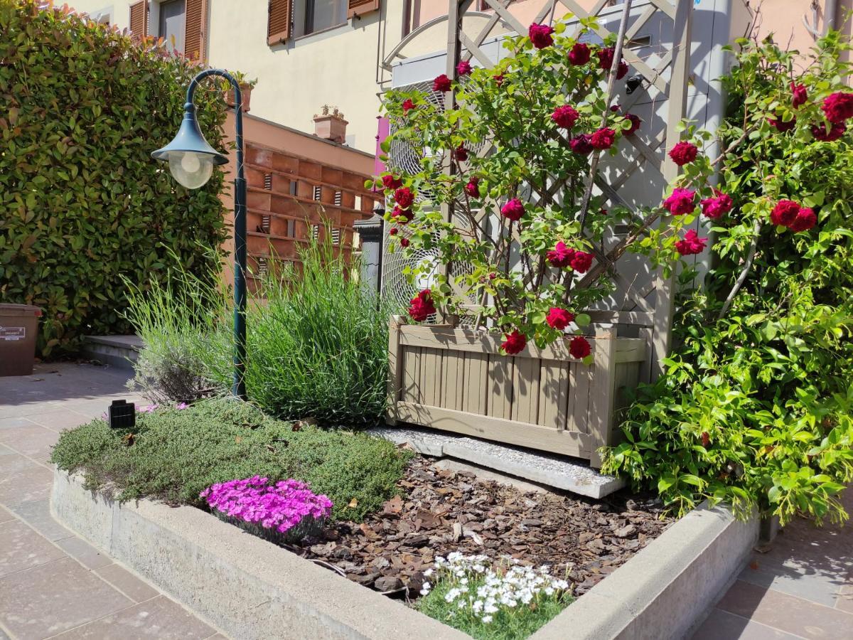 Le Rondini Di San Donato Bed and Breakfast Lucca Eksteriør billede